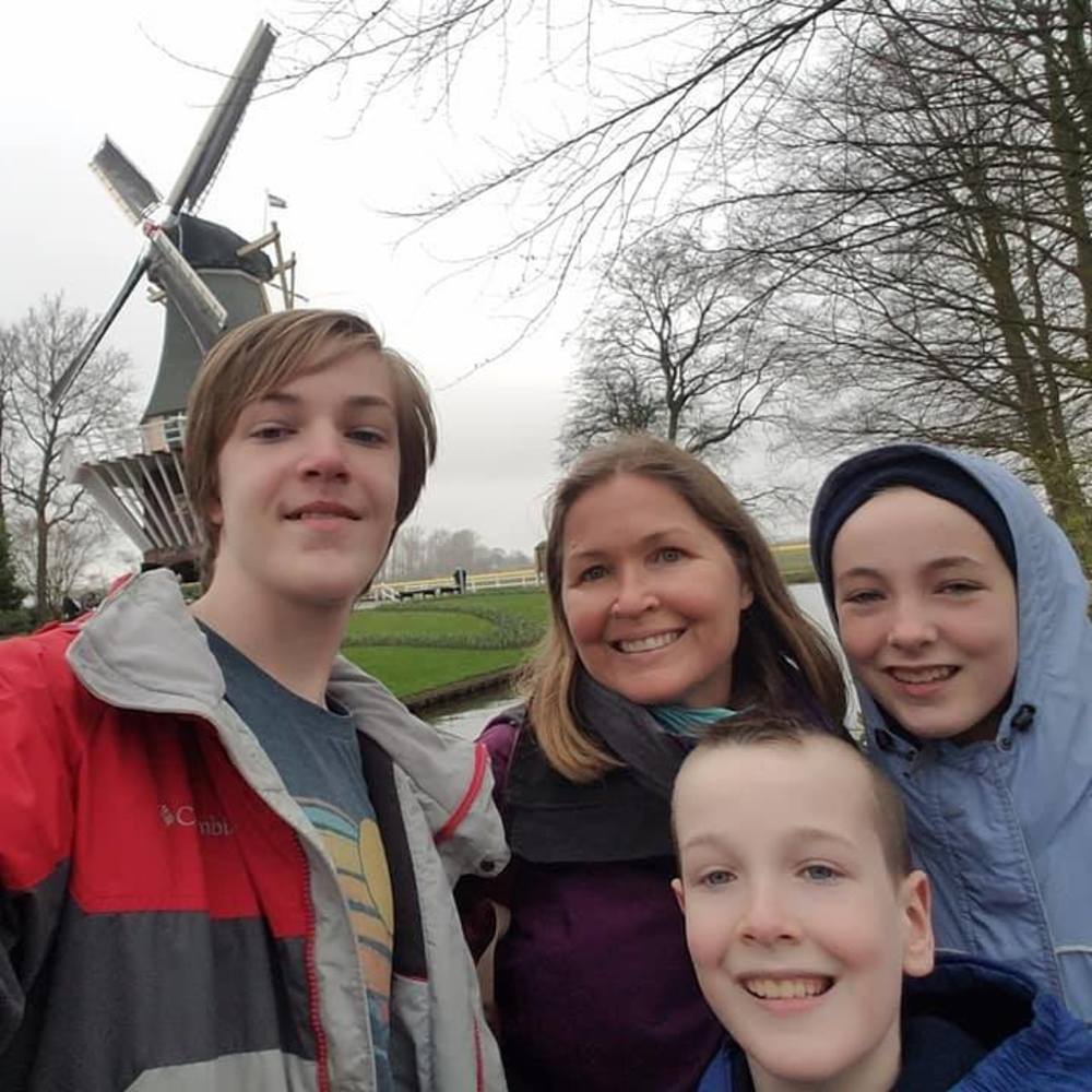 Meet your Posher, Leah